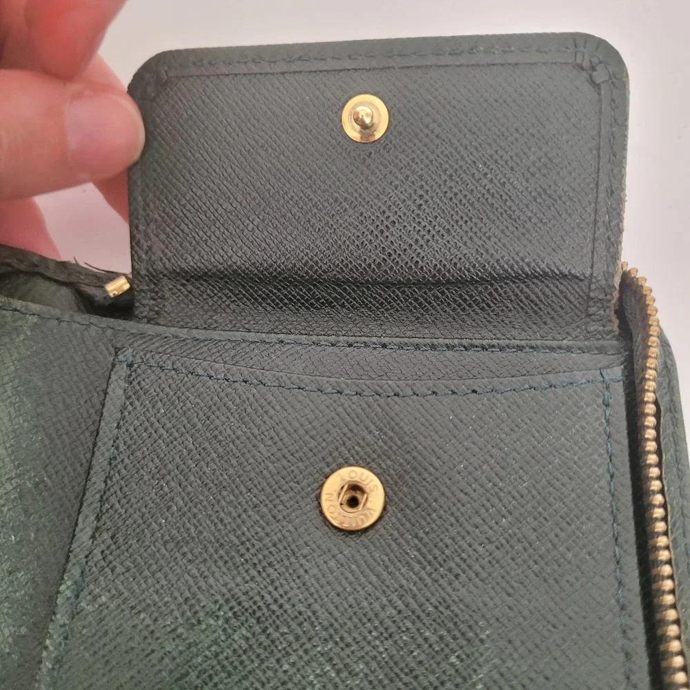Louis Vuitton Taiga Leather Compact Zippy Wallet Green CA0051 Mens Bifold Spain